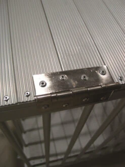 Aeolus 1-Berth Show Trolley With 6" Rubber Wheels - Small [Purple] -Pet Supplies Store T KB513NAO PP Kit6W 6