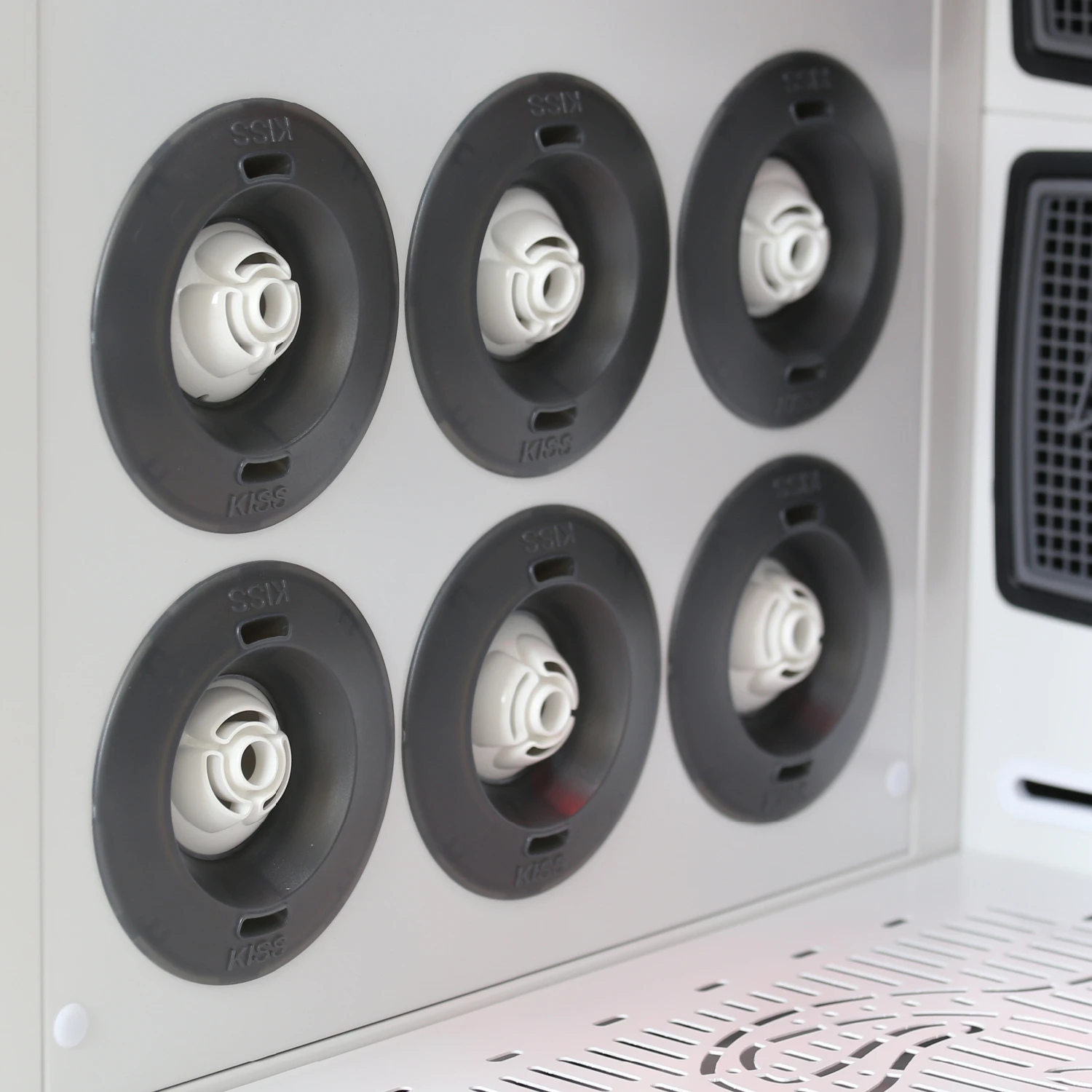 KissGrooming Pet Drying Cabinet 907TN With 3 Motors 5 KissGrooming Pet Drying Cabinet 907TN With 3 Motors - Image 3